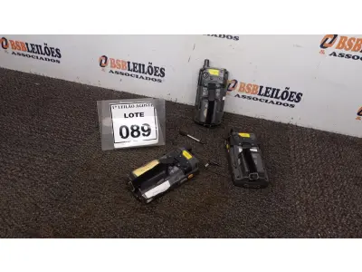 LOTE 089 - 03 COLETORES DE DADOS MARCA SYMBOL. (NO ESTADO) ATENÇÃO! FAZER A VISITAÇÃO ANTES DE ARREMATAR, NÃO SABEMOS SE FUNCIONA. LEILÃO NÃO TEM GARANTIA E NEM DEVOLUÇÃO, SUJEITO A POSSÍVEIS AVARIAS VISÍVEIS/OCULTAS E/OU AUSÊNCIA DE COMPONENTES.