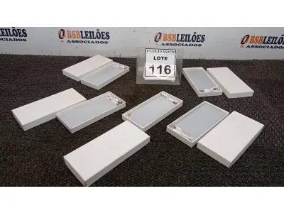 LOTE 116 - 05 BATERIAS EXTERNAS. (NO ESTADO) ATENÇÃO! FAZER A VISITAÇÃO ANTES DE ARREMATAR, NÃO SABEMOS SE FUNCIONA. LEILÃO NÃO TEM GARANTIA E NEM DEVOLUÇÃO, SUJEITO A POSSÍVEIS AVARIAS VISÍVEIS/OCULTAS E/OU AUSÊNCIA DE COMPONENTES.