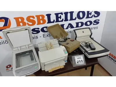 LOTE 211 - 03 SCANNERS E 01 MÁQUINA CONTADORA DE MOEDAS. (NO ESTADO) ATENÇÃO! FAZER A VISITAÇÃO ANTES DE ARREMATAR, NÃO SABEMOS SE FUNCIONA, LEILÃO NÃO TEM GARANTIA E NEM DEVOLUÇÃO, SUJEITO A POSSÍVEIS AVARIAS VISÍVEIS/OCULTAS E/OU AUSÊNCIA DE COMPONENTES.
