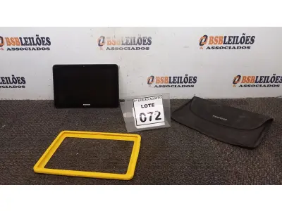LOTE 072 - 01 TABLET COM CAPA MARCA POSITIVO. (NO ESTADO) ATENÇÃO! FAZER A VISITAÇÃO ANTES DE ARREMATAR, NÃO SABEMOS SE FUNCIONA. LEILÃO NÃO TEM GARANTIA E NEM DEVOLUÇÃO, SUJEITO A POSSÍVEIS AVARIAS VISÍVEIS/OCULTAS E/OU AUSÊNCIA DE COMPONENTES.