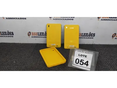 LOTE 054 - 02 TABLETS. (NO ESTADO) ATENÇÃO! FAZER A VISITAÇÃO ANTES DE ARREMATAR, NÃO SABEMOS SE FUNCIONA. LEILÃO NÃO TEM GARANTIA E NEM DEVOLUÇÃO, SUJEITO A POSSÍVEIS AVARIAS VISÍVEIS/OCULTAS E/OU AUSÊNCIA DE COMPONENTES.