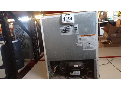LOTE 128 - 01 FRIGOBAR 220V MARCA CONSUL. (NO ESTADO) ATENÇÃO! FAZER A VISITAÇÃO ANTES DE ARREMATAR, NÃO SABEMOS SE FUNCIONA. LEILÃO NÃO TEM GARANTIA E NEM DEVOLUÇÃO, SUJEITO A POSSÍVEIS AVARIAS VISÍVEIS/OCULTAS E/OU AUSÊNCIA DE COMPONENTES.