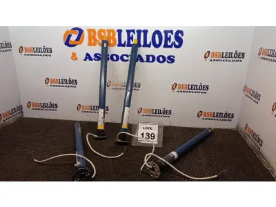LOTE 139 - 04 MOTORES DE TOLDO. (NO ESTADO) ATENÇÃO! FAZER A VISITAÇÃO ANTES DE ARREMATAR, NÃO SABEMOS SE FUNCIONA. LEILÃO NÃO TEM GARANTIA E NEM DEVOLUÇÃO, SUJEITO A POSSÍVEIS AVARIAS VISÍVEIS/OCULTAS E/OU AUSÊNCIA DE COMPONENTES.