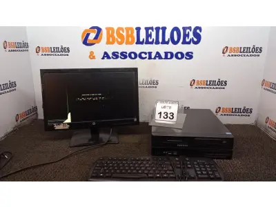 LOTE 133 - 01 COMPUTADOR. (NO ESTADO) ATENÇÃO! FAZER A VISITAÇÃO ANTES DE ARREMATAR, NÃO SABEMOS SE FUNCIONA. LEILÃO NÃO TEM GARANTIA E NEM DEVOLUÇÃO, SUJEITO A POSSÍVEIS AVARIAS VISÍVEIS/OCULTAS E/OU AUSÊNCIA DE COMPONENTES.