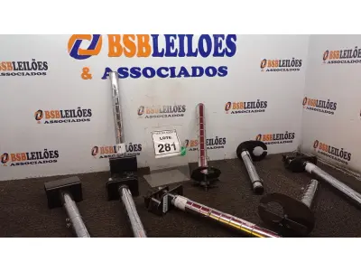 LOTE 281 - 08 SUPORTES DE MONITORES. (NO ESTADO) ATENÇÃO! FAZER A VISITAÇÃO ANTES DE ARREMATAR, NÃO SABEMOS SE FUNCIONA, LEILÃO NÃO TEM GARANTIA E NEM DEVOLUÇÃO, SUJEITO A POSSÍVEIS AVARIAS VISÍVEIS/OCULTAS E/OU AUSÊNCIA DE COMPONENTES.
