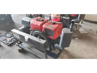 LOTE 526 - GRUPO GERADOR 15 KVA. ANO: 2014 CONTROLADOR DSE 3110 MOTOR - WEG (NO ESTADO) ATENÇÃO! FAZER A VISITAÇÃO ANTES DE ARREMATAR, NÃO SABEMOS SE FUNCIONA, LEILÃO NÃO TEM GARANTIA E NEM DEVOLUÇÃO, SUJEITO A POSSÍVEIS AVARIAS VISÍVEIS/OCULTAS E/OU AUSÊNCIA DE COMPONENTES