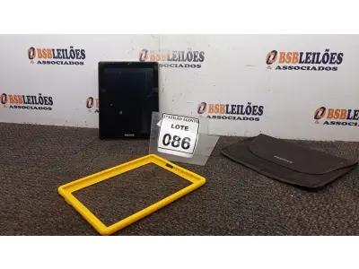 LOTE 086 - 01 TABLET COM CAPA MARCA POSITIVO. (NO ESTADO) ATENÇÃO! FAZER A VISITAÇÃO ANTES DE ARREMATAR, NÃO SABEMOS SE FUNCIONA. LEILÃO NÃO TEM GARANTIA E NEM DEVOLUÇÃO, SUJEITO A POSSÍVEIS AVARIAS VISÍVEIS/OCULTAS E/OU AUSÊNCIA DE COMPONENTES.