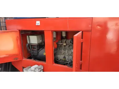 LOTE 535 - GRUPO GERADOR CARENADO 105 KVA ANO: 2010 MOTOR: MWM GERADOR WEG (NO ESTADO) ATENÇÃO! FAZER A VISITAÇÃO ANTES DE ARREMATAR, NÃO SABEMOS SE FUNCIONA, LEILÃO NÃO TEM GARANTIA E NEM DEVOLUÇÃO, SUJEITO A POSSÍVEIS AVARIAS VISÍVEIS/OCULTAS E/OU AUSÊNCIA DE COMPONENTES