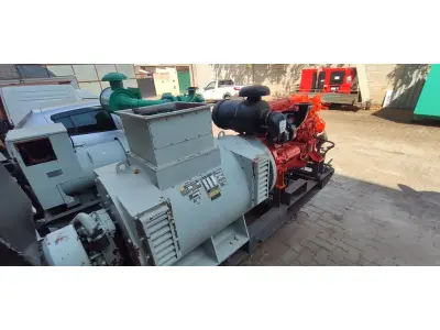 LOTE 531 - GRUPO GERADOR SCANIA 420 KVA. MODELO: DS11 ANO: 1984 MOTOR FUNCIONANDO/GERADOR NEGRINI OBS: SEM RADIADOR (NO ESTADO) ATENÇÃO! FAZER A VISITAÇÃO ANTES DE ARREMATAR, NÃO SABEMOS SE FUNCIONA, LEILÃO NÃO TEM GARANTIA E NEM DEVOLUÇÃO, SUJEITO A POSSÍVEIS AVARIAS VISÍVEIS/OCULTAS E/OU AUSÊNCIA DE COMPONENTES