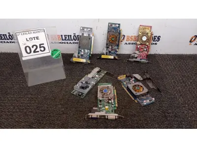 LOTE 025 - 12 PLACAS DE VIDEO E 0 PLACA USB. (NO ESTADO) ATENÇÃO! FAZER A VISITAÇÃO ANTES DE ARREMATAR, NÃO SABEMOS SE FUNCIONA, LEILÃO NÃO TEM GARANTIA E NEM DEVOLUÇÃO, SUJEITO A POSSÍVEIS AVARIAS VISÍVEIS/OCULTAS E/OU AUSÊNCIA DE COMPONENTES.