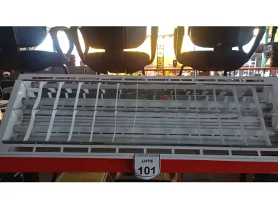 LOTE 101 - 04 LUMINÁRIAS DE EMBUTIR. (NO ESTADO) ATENÇÃO! FAZER A VISITAÇÃO ANTES DE ARREMATAR, NÃO SABEMOS SE FUNCIONA. LEILÃO NÃO TEM GARANTIA E NEM DEVOLUÇÃO, SUJEITO A POSSÍVEIS AVARIAS VISÍVEIS/OCULTAS E/OU AUSÊNCIA DE COMPONENTES.