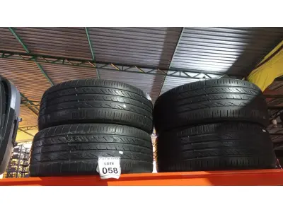 LOTE 058 - 04 PNEUS 235 50+- ARO 19. (NO ESTADO) ATENÇÃO! FAZER A VISITAÇÃO ANTES DE ARREMATAR, NÃO SABEMOS SE FUNCIONA, LEILÃO NÃO TEM GARANTIA E NEM DEVOLUÇÃO, SUJEITO A POSSÍVEIS AVARIAS VISÍVEIS/OCULTAS E/OU AUSÊNCIA DE COMPONENTES.