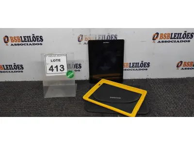 LOTE 413 - 01 TABLET MARCA POSITIVO COM CASE. (NO ESTADO) ATENÇÃO! FAZER A VISITAÇÃO ANTES DE ARREMATAR, NÃO SABEMOS SE FUNCIONA, LEILÃO NÃO TEM GARANTIA E NEM DEVOLUÇÃO, SUJEITO A POSSÍVEIS AVARIAS VISÍVEIS/OCULTAS E/OU AUSÊNCIA DE COMPONENTES.