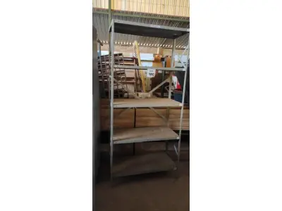LOTE 380 - 01 ESTANTE DE AÇO 05 PRATELEIRAS 1.98X0.93. (NO ESTADO) ATENÇÃO! FAZER A VISITAÇÃO ANTES DE ARREMATAR, NÃO SABEMOS SE FUNCIONA, LEILÃO NÃO TEM GARANTIA E NEM DEVOLUÇÃO, SUJEITO A POSSÍVEIS AVARIAS VISÍVEIS/OCULTAS E/OU AUSÊNCIA DE COMPONENTES.