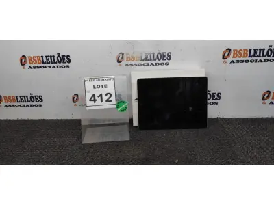 LOTE 412 - 01 IPAD 16G NA CAIXA. (NO ESTADO) ATENÇÃO! FAZER A VISITAÇÃO ANTES DE ARREMATAR, NÃO SABEMOS SE FUNCIONA. LEILÃO NÃO TEM GARANTIA E NEM DEVOLUÇÃO, SUJEITO A POSSÍVEIS AVARIAS VISÍVEIS/OCULTAS E/OU AUSÊNCIA DE COMPONENTES.