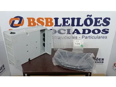 LOTE 109 - 01 CAIXA PLÁSTICA PARA UNIDADE DE MEDIÇÃO DE ÁGUA. (NO ESTADO) ATENÇÃO! FAZER A VISITAÇÃO ANTES DE ARREMATAR, NÃO SABEMOS SE FUNCIONA, LEILÃO NÃO TEM GARANTIA E NEM DEVOLUÇÃO, SUJEITO A POSSÍVEIS AVARIAS VISÍVEIS/OCULTAS E/OU AUSÊNCIA DE COMPONENTES.
