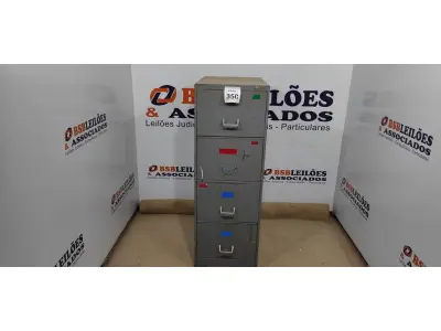 LOTE 350 - 01 ARQUIVO DE AÇO COM 04 GAVETAS. (NO ESTADO) ATENÇÃO! FAZER A VISITAÇÃO ANTES DE ARREMATAR, NÃO SABEMOS SE FUNCIONA, LEILÃO NÃO TEM GARANTIA E NEM DEVOLUÇÃO, SUJEITO A POSSÍVEIS AVARIAS VISÍVEIS/OCULTAS E/OU AUSÊNCIA DE COMPONENTES.