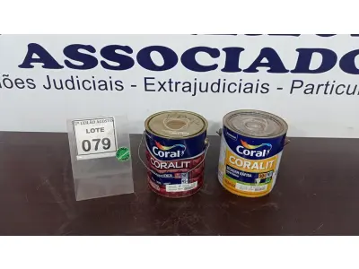 LOTE 079 - 02 LATAS DE TINTAS MARCA COLORAL PARA ESMALTE SINTÉTICO, MADEIRA E METAL NAS CORES ACETINADO E BRILHANTE COM 3,2L CADA.  (NO ESTADO) ATENÇÃO! FAZER A VISITAÇÃO ANTES DE ARREMATAR, NÃO SABEMOS SE FUNCIONA, LEILÃO NÃO TEM GARANTIA E NEM DEVOLUÇÃO, SUJEITO A POSSÍVEIS AVARIAS VISÍVEIS/OCULTAS E/OU AUSÊNCIA DE COMPONENTES.