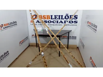 LOTE 073 - 20 VARAS DE BAMBU. (NO ESTADO) ATENÇÃO! FAZER A VISITAÇÃO ANTES DE ARREMATAR, NÃO SABEMOS SE FUNCIONA, LEILÃO NÃO TEM GARANTIA E NEM DEVOLUÇÃO, SUJEITO A POSSÍVEIS AVARIAS VISÍVEIS/OCULTAS E/OU AUSÊNCIA DE COMPONENTES.