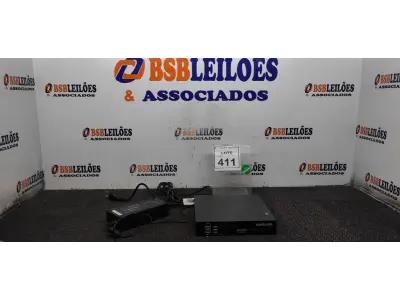 LOTE 411 - 01 HD VIDEIO APPLIANCE. (NO ESTADO) ATENÇÃO! FAZER A VISITAÇÃO ANTES DE ARREMATAR, NÃO SABEMOS SE FUNCIONA, LEILÃO NÃO TEM GARANTIA E NEM DEVOLUÇÃO, SUJEITO A POSSÍVEIS AVARIAS VISÍVEIS/OCULTAS E/OU AUSÊNCIA DE COMPONENTES.