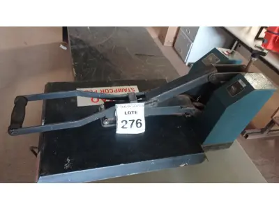 LOTE 276 - 01 IMPRESSORA TÉRMICA MODELO RIMAQ STAMPCOR PLUS. (NO ESTADO) ATENÇÃO! FAZER A VISITAÇÃO ANTES DE ARREMATAR, NÃO SABEMOS SE FUNCIONA, LEILÃO NÃO TEM GARANTIA E NEM DEVOLUÇÃO, SUJEITO A POSSÍVEIS AVARIAS VISÍVEIS/OCULTAS E/OU AUSÊNCIA DE COMPONENTES.