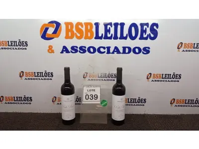 LOTE 039 - 02 GARRAFAS DE VINHO TINTO VALA REAL PORTUGUÊS SAFRA 2019 750ML. (NO ESTADO) ATENÇÃO! FAZER A VISITAÇÃO ANTES DE ARREMATAR, NÃO SABEMOS SE FUNCIONA, LEILÃO NÃO TEM GARANTIA E NEM DEVOLUÇÃO, SUJEITO A POSSÍVEIS AVARIAS VISÍVEIS/OCULTAS E/OU AUSÊNCIA DE COMPONENTES.