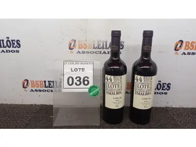 LOTE 036 - 02 GARRAFAS DE VINHO MALBEC SAFRA 2020 ARGENTINO 750ML MARCA LOTE 44. (NO ESTADO) ATENÇÃO! FAZER A VISITAÇÃO ANTES DE ARREMATAR, NÃO SABEMOS SE FUNCIONA, LEILÃO NÃO TEM GARANTIA E NEM DEVOLUÇÃO, SUJEITO A POSSÍVEIS AVARIAS VISÍVEIS/OCULTAS E/OU AUSÊNCIA DE COMPONENTES.