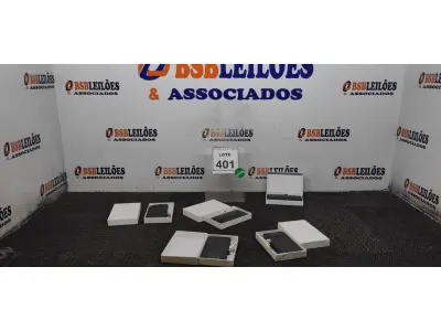 LOTE 401 - 05 BATERIAS EXTERNAS. (NO ESTADO) ATENÇÃO! FAZER A VISITAÇÃO ANTES DE ARREMATAR, NÃO SABEMOS SE FUNCIONA. LEILÃO NÃO TEM GARANTIA E NEM DEVOLUÇÃO, SUJEITO A POSSÍVEIS AVARIAS VISÍVEIS/OCULTAS E/OU AUSÊNCIA DE COMPONENTES.