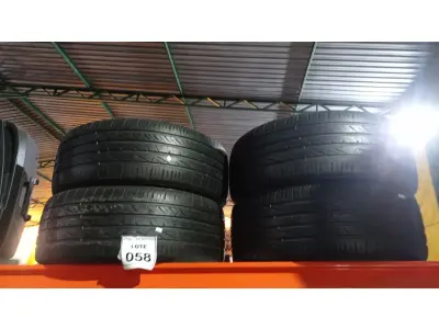 LOTE 058 - 04 PNEUS 235 50+- ARO 19. (NO ESTADO) ATENÇÃO! FAZER A VISITAÇÃO ANTES DE ARREMATAR, NÃO SABEMOS SE FUNCIONA, LEILÃO NÃO TEM GARANTIA E NEM DEVOLUÇÃO, SUJEITO A POSSÍVEIS AVARIAS VISÍVEIS/OCULTAS E/OU AUSÊNCIA DE COMPONENTES.