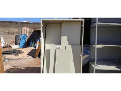 LOTE 450 - 01 ARMÁRIO DE FERRO DESMONTADO. (NO ESTADO) ATENÇÃO! FAZER A VISITAÇÃO ANTES DE ARREMATAR, NÃO SABEMOS SE FUNCIONA. LEILÃO NÃO TEM GARANTIA E NEM DEVOLUÇÃO, SUJEITO A POSSÍVEIS AVARIAS VISÍVEIS/OCULTAS E/OU AUSÊNCIA DE COMPONENTES.