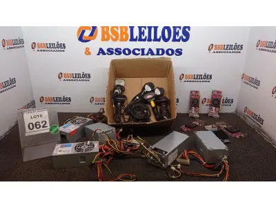 LOTE 062 - 05 FONTES PARA PC, 05 PLACAS DE VÍDEO E 02 LEITORAS DE CÓDIGO DE BARRAS. (NO ESTADO) ATENÇÃO! FAZER A VISITAÇÃO ANTES DE ARREMATAR, NÃO SABEMOS SE FUNCIONA, LEILÃO NÃO TEM GARANTIA E NEM DEVOLUÇÃO, SUJEITO A POSSÍVEIS AVARIAS VISÍVEIS/OCULTAS E/OU AUSÊNCIA DE COMPONENTES.