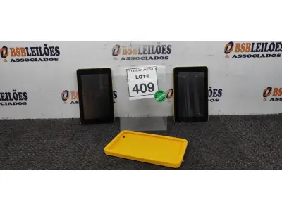 LOTE 409 - 02 TABLETS MARCA CCE. (NO ESTADO) ATENÇÃO! FAZER A VISITAÇÃO ANTES DE ARREMATAR, NÃO SABEMOS SE FUNCIONA. LEILÃO NÃO TEM GARANTIA E NEM DEVOLUÇÃO, SUJEITO A POSSÍVEIS AVARIAS VISÍVEIS/OCULTAS E/OU AUSÊNCIA DE COMPONENTES.