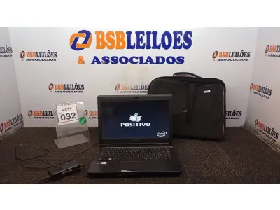 LOTE 032 - 01 NOTEBOOK COM FONTE E BOLSA MARCA POSITIVO. (NO ESTADO) ATENÇÃO! FAZER A VISITAÇÃO ANTES DE ARREMATAR, NÃO SABEMOS SE FUNCIONA, LEILÃO NÃO TEM GARANTIA E NEM DEVOLUÇÃO, SUJEITO A POSSÍVEIS AVARIAS VISÍVEIS/OCULTAS E/OU AUSÊNCIA DE COMPONENTES.