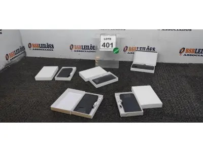 LOTE 401 - 05 BATERIAS EXTERNAS. (NO ESTADO) ATENÇÃO! FAZER A VISITAÇÃO ANTES DE ARREMATAR, NÃO SABEMOS SE FUNCIONA. LEILÃO NÃO TEM GARANTIA E NEM DEVOLUÇÃO, SUJEITO A POSSÍVEIS AVARIAS VISÍVEIS/OCULTAS E/OU AUSÊNCIA DE COMPONENTES.