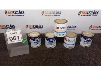 LOTE 061 - 03 CATALIZADORES PARA ESMALTE SINTÉTICO DE 640ML MARCA CORAL, 01 ADESIVO PARA LAMINAÇÃO 900ML E 01 BATIDA DE PEDRA BRANCO 900ML MARCA 2001. (NO ESTADO) ATENÇÃO! FAZER A VISITAÇÃO ANTES DE ARREMATAR, NÃO SABEMOS SE FUNCIONA, LEILÃO NÃO TEM GARANTIA E NEM DEVOLUÇÃO, SUJEITO A POSSÍVEIS AVARIAS VISÍVEIS/OCULTAS E/OU AUSÊNCIA DE COMPONENTES.