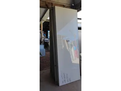 LOTE 446 - 26 PEÇAS DE VIDRO DE FACHADA. (NO ESTADO) ATENÇÃO! FAZER A VISITAÇÃO ANTES DE ARREMATAR, NÃO SABEMOS SE FUNCIONA, LEILÃO NÃO TEM GARANTIA E NEM DEVOLUÇÃO, SUJEITO A POSSÍVEIS AVARIAS VISÍVEIS/OCULTAS E/OU AUSÊNCIA DE COMPONENTES.
