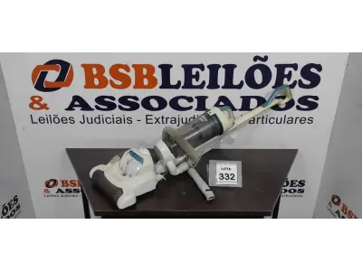 LOTE 332 - 01 ASPIRADOR DE PÓ MARCA PHILCO. (NO ESTADO) ATENÇÃO! FAZER A VISITAÇÃO ANTES DE ARREMATAR, NÃO SABEMOS SE FUNCIONA, LEILÃO NÃO TEM GARANTIA E NEM DEVOLUÇÃO, SUJEITO A POSSÍVEIS AVARIAS VISÍVEIS/OCULTAS E/OU AUSÊNCIA DE COMPONENTES.