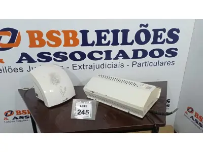LOTE 245 - 01 GERADOR DE NEBLINA E 01 SECADOR DE MÃOS MARCA BRAKEY. (NO ESTADO) ATENÇÃO! FAZER A VISITAÇÃO ANTES DE ARREMATAR, NÃO SABEMOS SE FUNCIONA, LEILÃO NÃO TEM GARANTIA E NEM DEVOLUÇÃO, SUJEITO A POSSÍVEIS AVARIAS VISÍVEIS/OCULTAS E/OU AUSÊNCIA DE COMPONENTES.