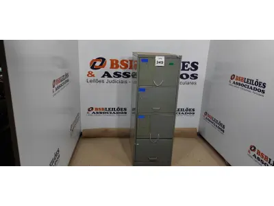 LOTE 349 - 01 ARQUIVO DE AÇO COM 04 GAVETAS. (NO ESTADO) ATENÇÃO! FAZER A VISITAÇÃO ANTES DE ARREMATAR, NÃO SABEMOS SE FUNCIONA, LEILÃO NÃO TEM GARANTIA E NEM DEVOLUÇÃO, SUJEITO A POSSÍVEIS AVARIAS VISÍVEIS/OCULTAS E/OU AUSÊNCIA DE COMPONENTES.