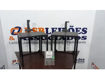 LOTE 093 - 02 BANCOS DE MODULO CENÁRIO. (NO ESTADO) ATENÇÃO! FAZER A VISITAÇÃO ANTES DE ARREMATAR, NÃO SABEMOS SE FUNCIONA, LEILÃO NÃO TEM GARANTIA E NEM DEVOLUÇÃO, SUJEITO A POSSÍVEIS AVARIAS VISÍVEIS/OCULTAS E/OU AUSÊNCIA DE COMPONENTES.
