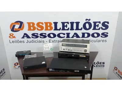 LOTE 105 - 02 RECEPTORES DE TV COM CONTROLE, 01 RECEIVER SR-130 MARCA CCE, 01 APARELHO DE DVD DV-344 MARCA PIONEER E 01 CONTROLADOR SAN 6500N MARCA ATTO. (NO ESTADO) ATENÇÃO! FAZER A VISITAÇÃO ANTES DE ARREMATAR, NÃO SABEMOS SE FUNCIONA. LEILÃO NÃO TEM GARANTIA E NEM DEVOLUÇÃO, SUJEITO A POSSÍVEIS AVARIAS VISÍVEIS/OCULTAS E/OU AUSÊNCIA DE COMPONENTES.