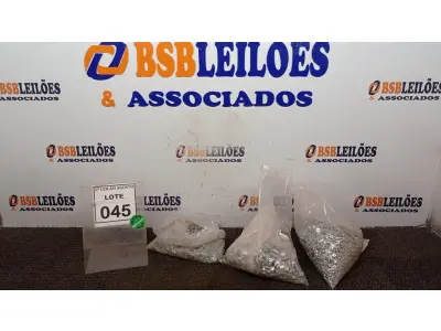 LOTE 045 - 01 LOTE COM PARAFUSOS DIVERSOS. (NO ESTADO) ATENÇÃO! FAZER A VISITAÇÃO ANTES DE ARREMATAR, NÃO SABEMOS SE FUNCIONA, LEILÃO NÃO TEM GARANTIA E NEM DEVOLUÇÃO, SUJEITO A POSSÍVEIS AVARIAS VISÍVEIS/OCULTAS E/OU AUSÊNCIA DE COMPONENTES.