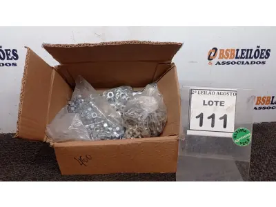 LOTE 111 - 01 LOTE COM GRANDE QUANTIDADE DE PARAFUSOS E PORCAS. (NO ESTADO) ATENÇÃO! FAZER A VISITAÇÃO ANTES DE ARREMATAR, NÃO SABEMOS SE FUNCIONA, LEILÃO NÃO TEM GARANTIA E NEM DEVOLUÇÃO, SUJEITO A POSSÍVEIS AVARIAS VISÍVEIS/OCULTAS E/OU AUSÊNCIA DE COMPONENTES.