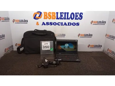 LOTE 050 - 01 NOTEBOOK COM FONTE E BOLSA MARCA LENOVO. (NO ESTADO) ATENÇÃO! FAZER A VISITAÇÃO ANTES DE ARREMATAR, NÃO SABEMOS SE FUNCIONA, LEILÃO NÃO TEM GARANTIA E NEM DEVOLUÇÃO, SUJEITO A POSSÍVEIS AVARIAS VISÍVEIS/OCULTAS E/OU AUSÊNCIA DE COMPONENTES.
