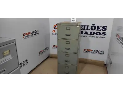 LOTE 342 - 01 ARQUIVO DE AÇO COM 04 GAVETAS. (NO ESTADO) ATENÇÃO! FAZER A VISITAÇÃO ANTES DE ARREMATAR, NÃO SABEMOS SE FUNCIONA, LEILÃO NÃO TEM GARANTIA E NEM DEVOLUÇÃO, SUJEITO A POSSÍVEIS AVARIAS VISÍVEIS/OCULTAS E/OU AUSÊNCIA DE COMPONENTES.