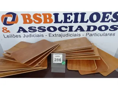 LOTE 286 - 20 PEÇAS DE MADEIRA. (NO ESTADO) ATENÇÃO! FAZER A VISITAÇÃO ANTES DE ARREMATAR, NÃO SABEMOS SE FUNCIONA. LEILÃO NÃO TEM GARANTIA E NEM DEVOLUÇÃO, SUJEITO A POSSÍVEIS AVARIAS VISÍVEIS/OCULTAS E/OU AUSÊNCIA DE COMPONENTES.