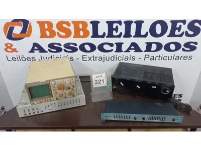LOTE 321 - 01 EQUALIZADOR GRÁFICO ONEAL, OSCILOSCÓPIO ANALÓGICO, 01 MIXER STREO NASHVILLE E 01 HARMAN KARDON HK990. (NO ESTADO) ATENÇÃO! FAZER A VISITAÇÃO ANTES DE ARREMATAR, NÃO SABEMOS SE FUNCIONA. LEILÃO NÃO TEM GARANTIA E NEM DEVOLUÇÃO, SUJEITO A POSSÍVEIS AVARIAS VISÍVEIS/OCULTAS E/OU AUSÊNCIA DE COMPONENTES.