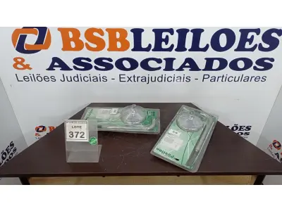 LOTE 372 - 02 CHUVEIROS LUA MARCA PEVILON. (NO ESTADO) ATENÇÃO! FAZER A VISITAÇÃO ANTES DE ARREMATAR, NÃO SABEMOS SE FUNCIONA, LEILÃO NÃO TEM GARANTIA E NEM DEVOLUÇÃO, SUJEITO A POSSÍVEIS AVARIAS VISÍVEIS/OCULTAS E/OU AUSÊNCIA DE COMPONENTES.