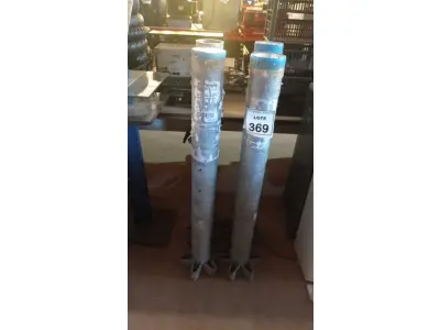 LOTE 369 - 04 TUBOS DE FERRO COM BASE. (NO ESTADO) ATENÇÃO! FAZER A VISITAÇÃO ANTES DE ARREMATAR, NÃO SABEMOS SE FUNCIONA. LEILÃO NÃO TEM GARANTIA E NEM DEVOLUÇÃO, SUJEITO A POSSÍVEIS AVARIAS VISÍVEIS/OCULTAS E/OU AUSÊNCIA DE COMPONENTES.