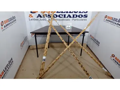 LOTE 394 - 20 VARAS DE BAMBU. (NO ESTADO) ATENÇÃO! FAZER A VISITAÇÃO ANTES DE ARREMATAR, NÃO SABEMOS SE FUNCIONA. LEILÃO NÃO TEM GARANTIA E NEM DEVOLUÇÃO, SUJEITO A POSSÍVEIS AVARIAS VISÍVEIS/OCULTAS E/OU AUSÊNCIA DE COMPONENTES.